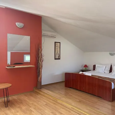 Casa Constantin Si Elena (adults Only) 3*