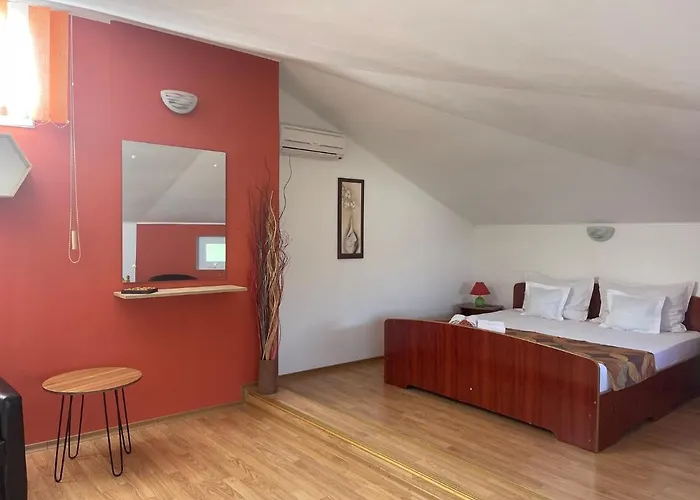 Casa Constantin Si Elena (adults Only) 3*